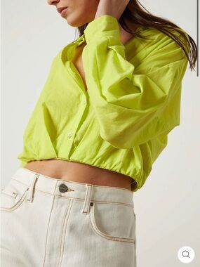 Velvet by Graham & Spencer Neon Lime Cropped Button-Front Top